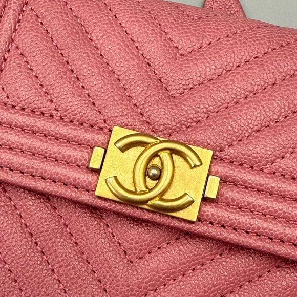 Chanel Pink Chevron Compact Boy Wallet - Picture 6 of 8